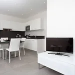 Martinez Area: New 2beds/2baths