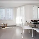 Martinez Area: New 2beds/2baths Appartement *