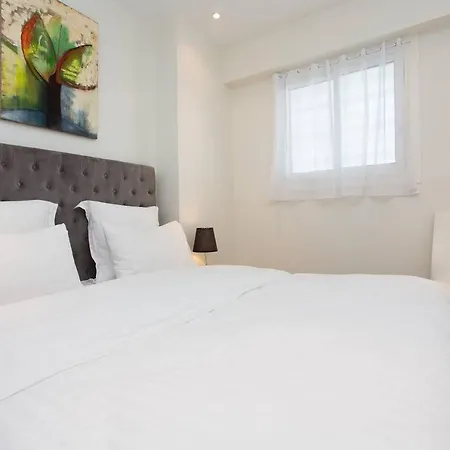 Martinez Area: New 2beds/2baths *