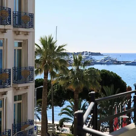 Apartment Martinez Area: New 2beds/2baths