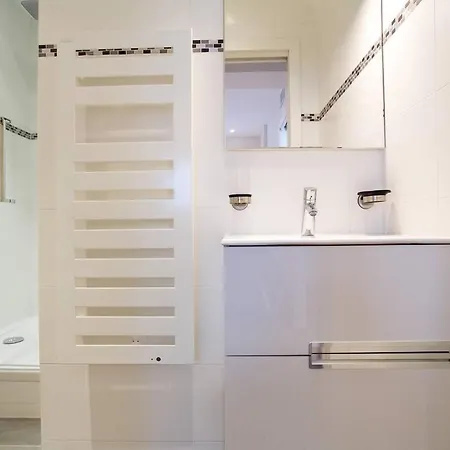 Martinez Area: New 2beds/2baths Апартаменты